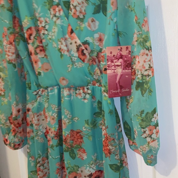 Romper - Picture 3 of 4